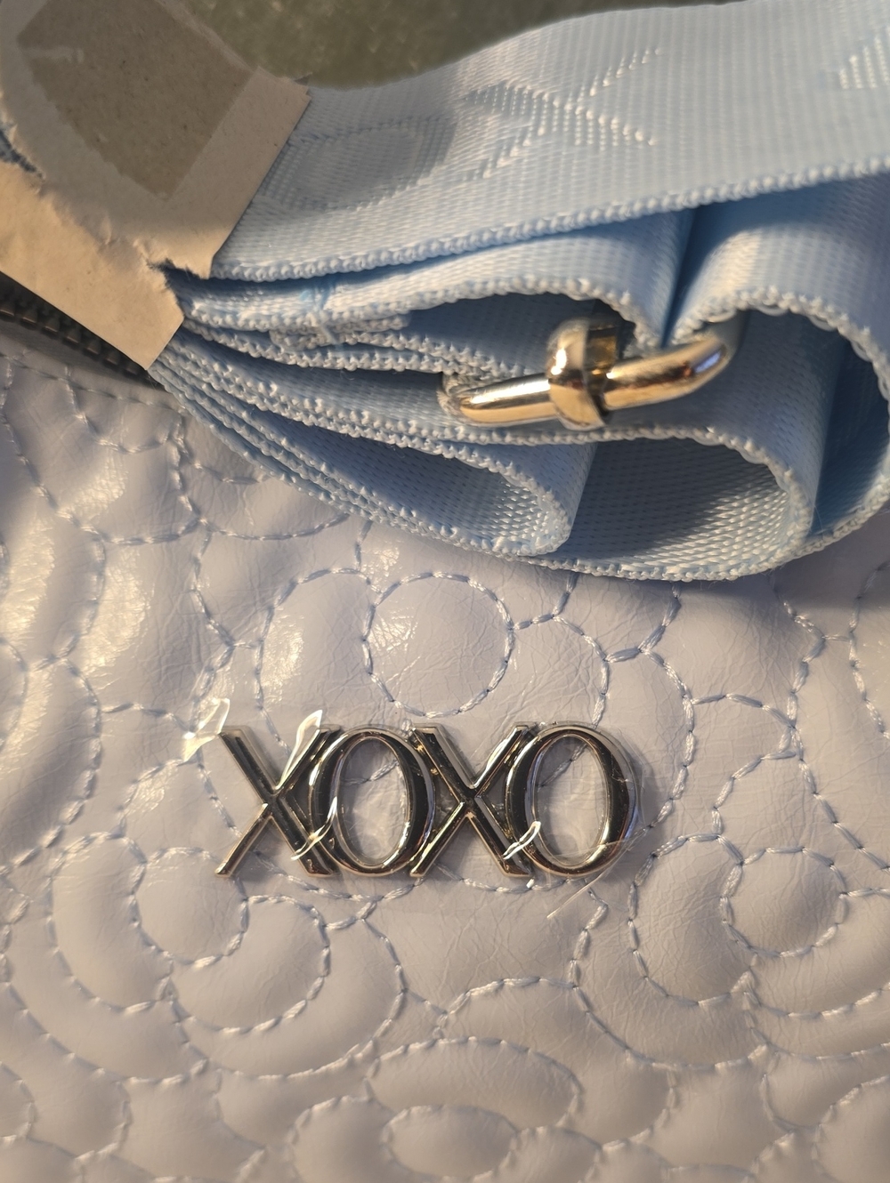 XOXO Vegan Leather Quilted Crossbody Bag in Light Blue, Wide Strap Adjust New - Picture 6 of 6